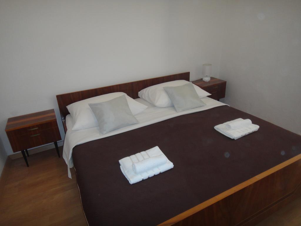 Apartment Antonio ดูบรอฟนิก ภายนอก รูปภาพ