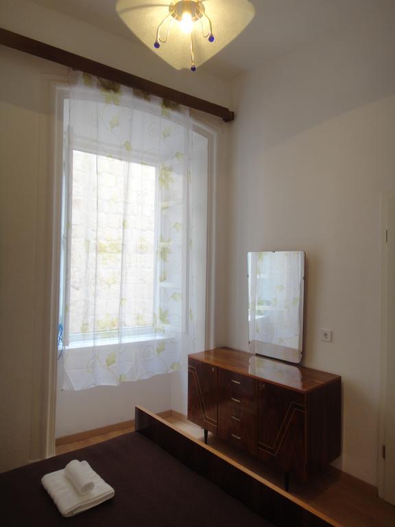 Apartment Antonio ดูบรอฟนิก ภายนอก รูปภาพ