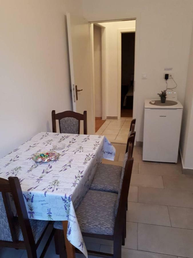 Apartment Antonio ดูบรอฟนิก ภายนอก รูปภาพ